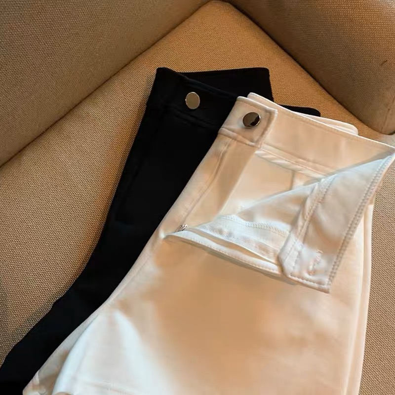 Queen domain shorts CP14 images